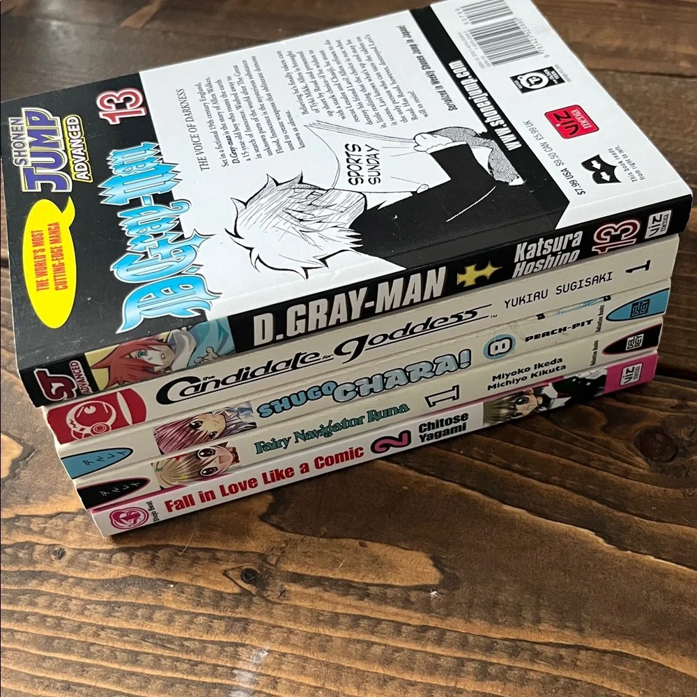 Manga Paperback Bundle - Picture 2 of 7